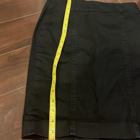 Ann Taylor Loft Petites Black Pencil Skirt w/ Back Slit & Side Seams Size 0P - Picture 5 of 8